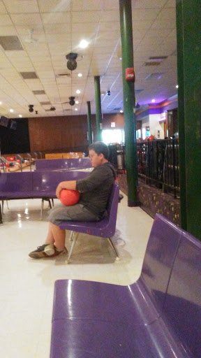 Bowling Alley «Camelot Lanes», reviews and photos, 628 Boardman-Canfield Rd, Youngstown, OH 44512, USA