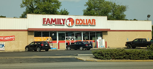 Dollar Store «FAMILY DOLLAR», reviews and photos, 308 S Main St, Salem, IN 47167, USA