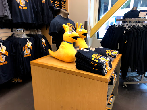 Book Store «Bay Tree Bookstore», reviews and photos, 420 Hagar Dr, Santa Cruz, CA 95064, USA