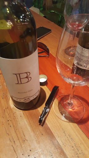 Wine Store «House Wine», reviews and photos, 644 High St, Columbus, OH 43085, USA