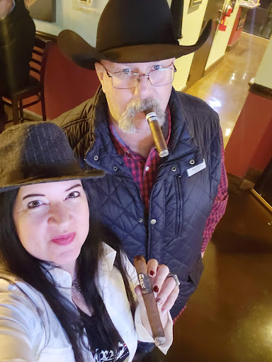 Tobacco Shop «Michaels Tobacco of Keller», reviews and photos, 750 S Main St #100, Keller, TX 76428, USA