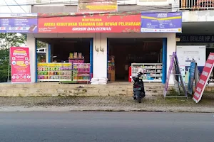 Tumbuh Kembang Petshop & Plantshop 2 - Luragung image