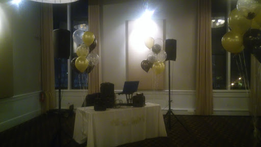 Banquet Hall «Steeple Hall at Mission Oak Grill», reviews and photos, 26 Green St, Newburyport, MA 01950, USA