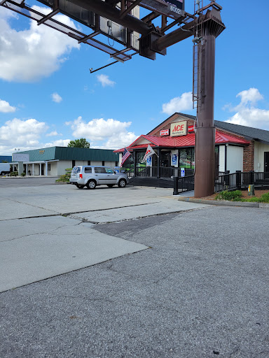 Hardware Store «Wrigglesworth Hardware», reviews and photos, 3516 S College Rd, Wilmington, NC 28412, USA