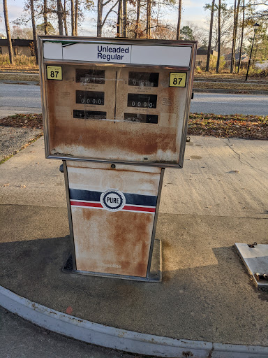 Auto Repair Shop «Childress Service Center», reviews and photos, 233 Fox Hill Rd, Hampton, VA 23669, USA