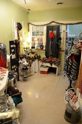 Boutique «Merchants At Cokers», reviews and photos, 401 Wilson Ave, Tullahoma, TN 37388, USA