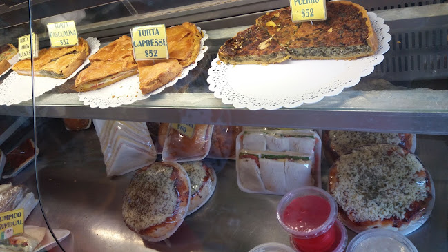 Opiniones de Confitería de la Victoria en 18 de Mayo - Panadería