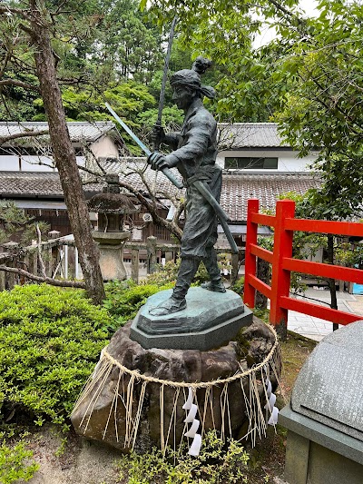 宮本武蔵像