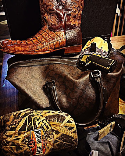 Liquor Store «Belle Vegas Liquor and Tobacco», reviews and photos, 1504 West Blvd, Belleville, IL 62221, USA