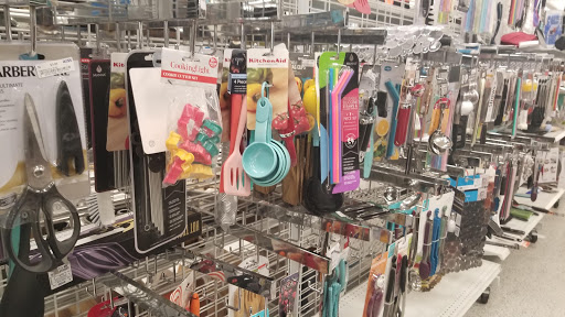 Clothing Store «Ross Dress for Less», reviews and photos, 2931 S 38th St, Tacoma, WA 98409, USA