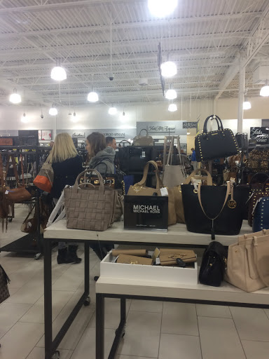 Department Store «Saks OFF 5TH», reviews and photos, 3885 Eagan Outlets Pkwy, Eagan, MN 55122, USA