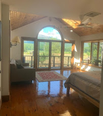 Magic Hands Cleaning Service - Photo 4 - Car repair in , Poughkeepsie