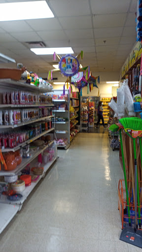 Mexican Grocery Store «Placita Mexico Market», reviews and photos, 8420 Senoia Rd, Fairburn, GA 30213, USA