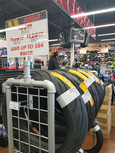 Motorcycle Parts Store «Cycle Gear», reviews and photos, 11702 Beach Blvd #105/106, Jacksonville, FL 32246, USA