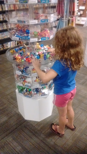 Record Store «Bull Moose», reviews and photos, 219 Waterman Dr, South Portland, ME 04106, USA