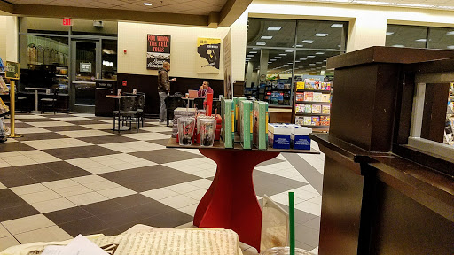 Book Store «Barnes & Noble», reviews and photos, 631 E Boughton Rd, Bolingbrook, IL 60440, USA