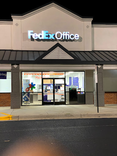 FedEx Office Print & Ship Center, 1630 Scenic Hwy S, Snellville, GA 30078, USA, 