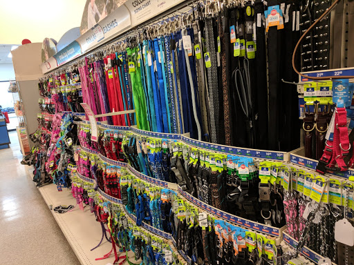 Pet Supply Store «PetSmart», reviews and photos, 3220 W Shaw Ave, Fresno, CA 93711, USA