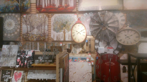 Home Goods Store «Pier 1 Imports», reviews and photos, 101 Pocono Commons Dr, Stroudsburg, PA 18360, USA