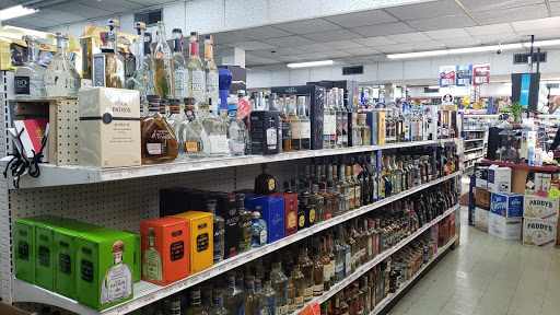 Liquor Store «Westmont Liquors», reviews and photos, 310 Ogden Ave, Westmont, IL 60559, USA