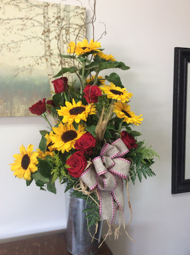 Florist «Tommy Austin Florist», reviews and photos, 10730 E Foothill Blvd, Rancho Cucamonga, CA 91730, USA