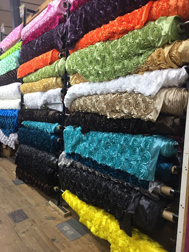 Fabric Store «Textile Discount Outlet», reviews and photos, 2121 W 21st St, Chicago, IL 60608, USA