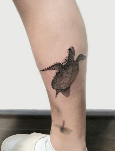 Explore simple line tattoo ideas, creative tattoo ideas in Sunnyvale, available at Greego tattoo