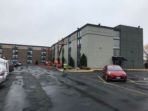 Painter «Schoenfelder Painting», reviews and photos, 6022 Blue Cir Dr #100, Hopkins, MN 55343, USA