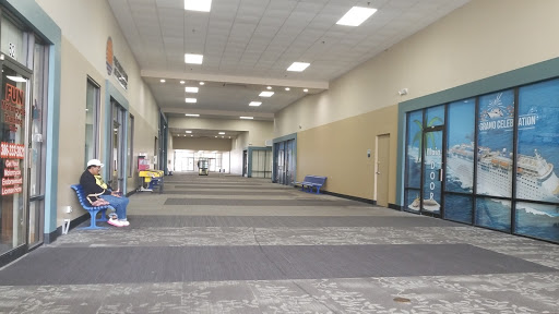 Shopping Mall «Sunshine Park Mall», reviews and photos, 2400 S Ridgewood Ave, South Daytona, FL 32119, USA