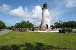 Round Island Lighthouse image