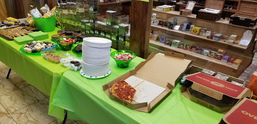 Tobacco Shop «Smoke 4 Less Lax», reviews and photos, 4300 Mormon Coulee Rd, La Crosse, WI 54601, USA