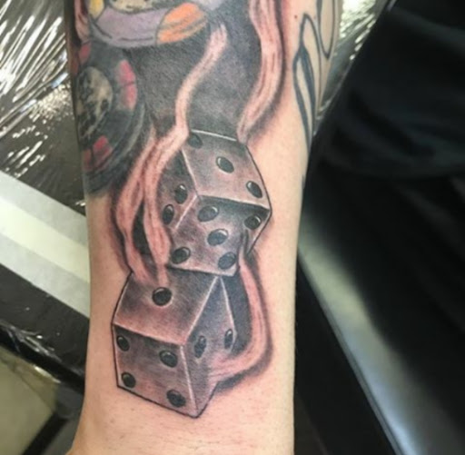 Tattoo Shop «C&L Tattoo Studio and Body Piercing», reviews and photos, 4807 Mahoning Ave, Warren, OH 44483, USA