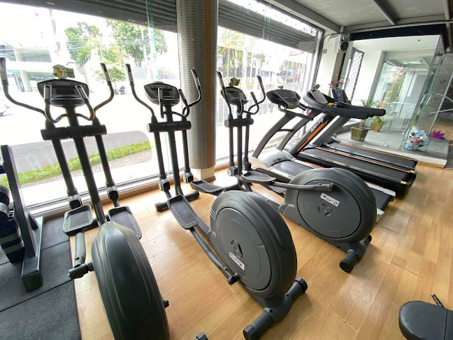 Active Fitness Gym - Gimnasio