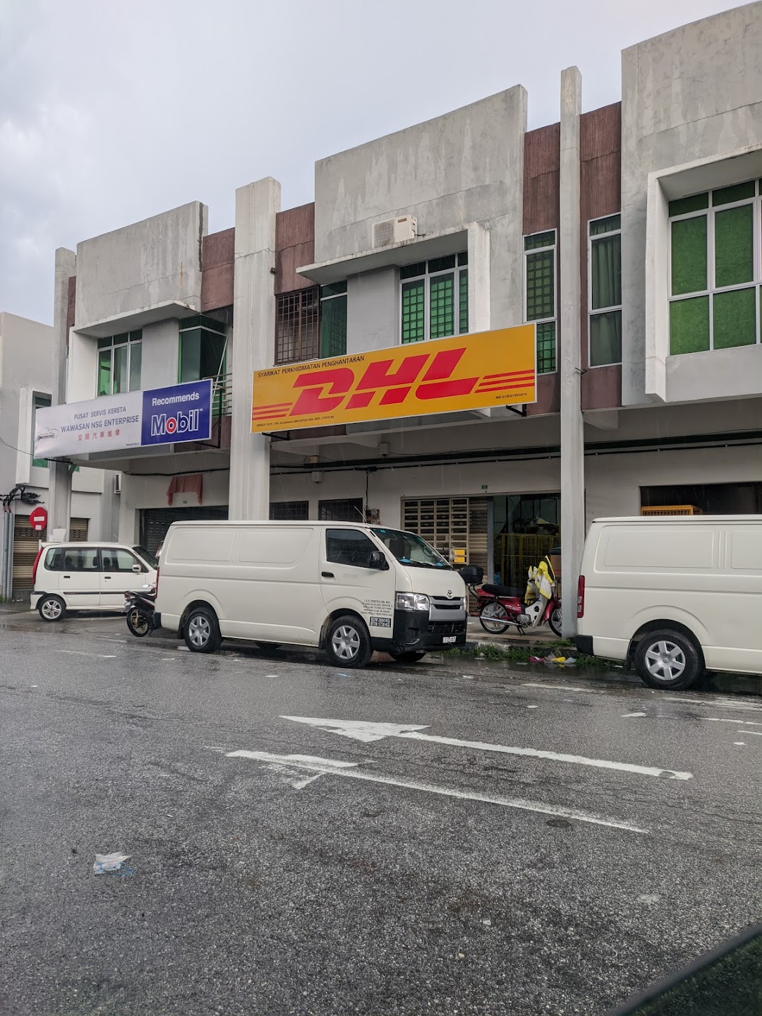 Gudang pasir dhl ecommerce E