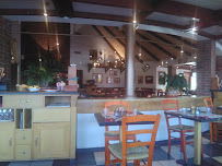 Atmosphère du Restaurant de grillades à la française Courtepaille à Ormesson-sur-Marne - n°12