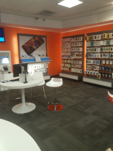Cell Phone Store «AT&T», reviews and photos, 586 Susquehanna Blvd, Hazleton, PA 18202, USA