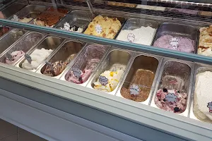 Mica gelaterie image