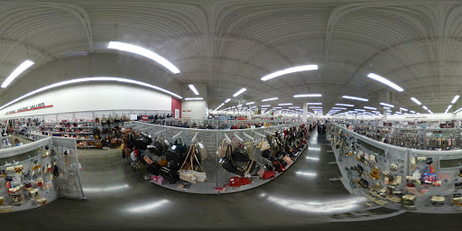 Clothing Store «Burlington Coat Factory», reviews and photos, 1965 N Pebble Creek Pkwy, Goodyear, AZ 85395, USA
