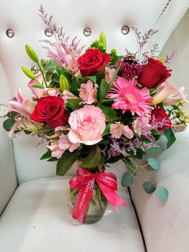 Florist «Iris Florist», reviews and photos, 21 Park Ave, Paterson, NJ 07501, USA