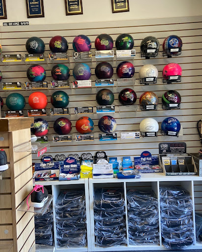 Bowling Supply Shop «Off 7 Bowling Pro Shop», reviews and photos, 46839 Maple Leaf Pl #180, Sterling, VA 20164, USA