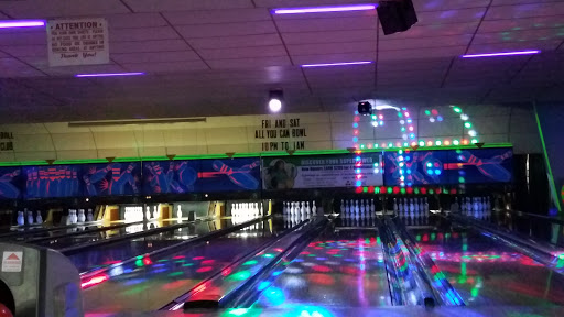 Bowling Alley «Conway Family Bowling Center», reviews and photos, 1010 E Oak St, Conway, AR 72032, USA