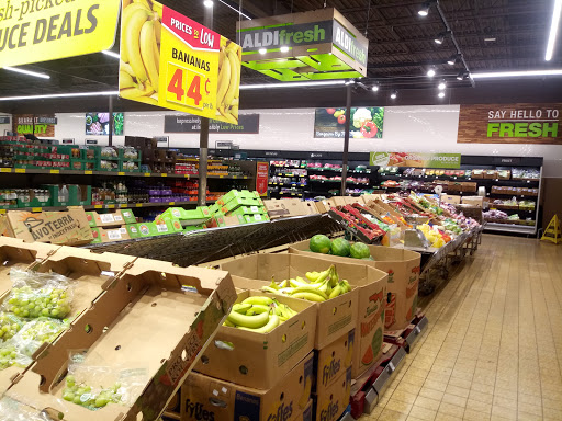 Supermarket «ALDI», reviews and photos, 30960 Lakeshore Blvd, Willowick, OH 44095, USA