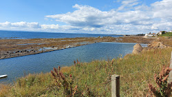 St Monans Tidal Pool Beach'in fotoğrafı düz bir kıyı şeridi ile birlikte