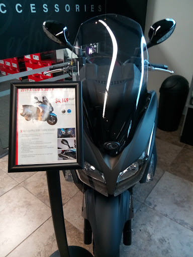 Motor Scooter Dealer «Vespa Queens», reviews and photos, 37-43 Crescent St, Long Island City, NY 11101, USA