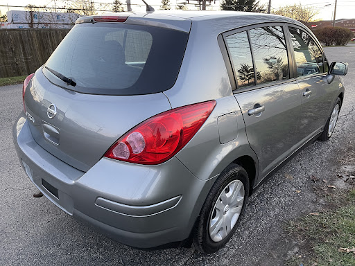 Used Car Dealer «Luxury Cars Xchange», reviews and photos, 15523 Weber Rd #103, Lockport, IL 60441, USA