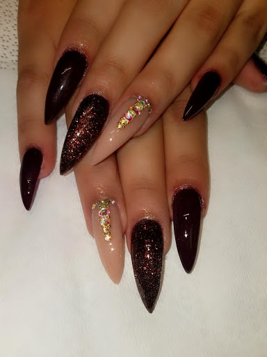 Beauty Salon «Edge Hair & Nail Salon», reviews and photos, 1610 N Zaragoza Rd, El Paso, TX 79936, USA