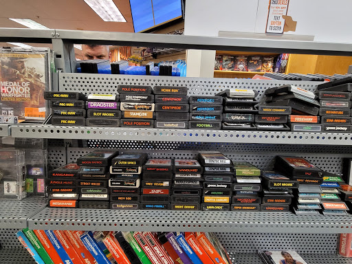 Shopping Mall «Town & Country Shopping Center», reviews and photos, 300 E Stroop Rd, Dayton, OH 45429, USA