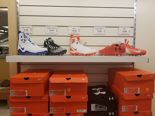 Department Store «Marshalls», reviews and photos, 15918 Crain Hwy, Brandywine, MD 20613, USA