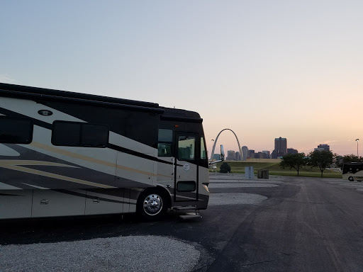 Auto Body Shop «Autos R Us Collision», reviews and photos, 11101 Wallisville Rd, Houston, TX 77013, USA