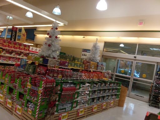 Grocery Store «Giant Food Stores», reviews and photos, 360 S 2nd St, Mcconnellsburg, PA 17233, USA